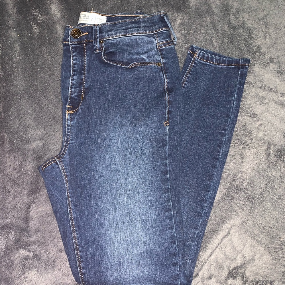 jeans